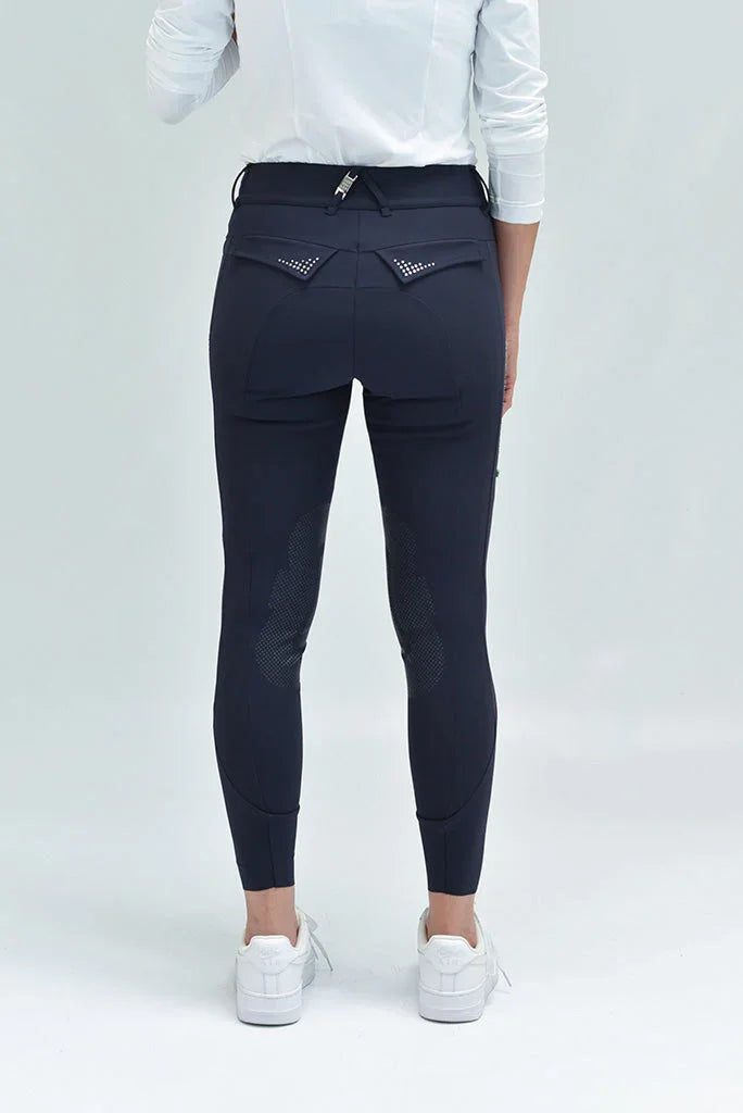 For horses PETRA Ultra Move Breeches
