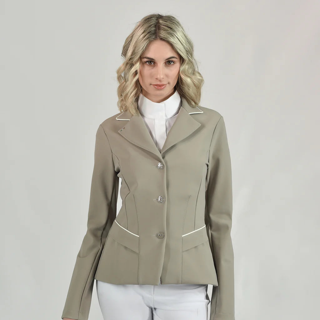 For horses nora showjacket for ladies